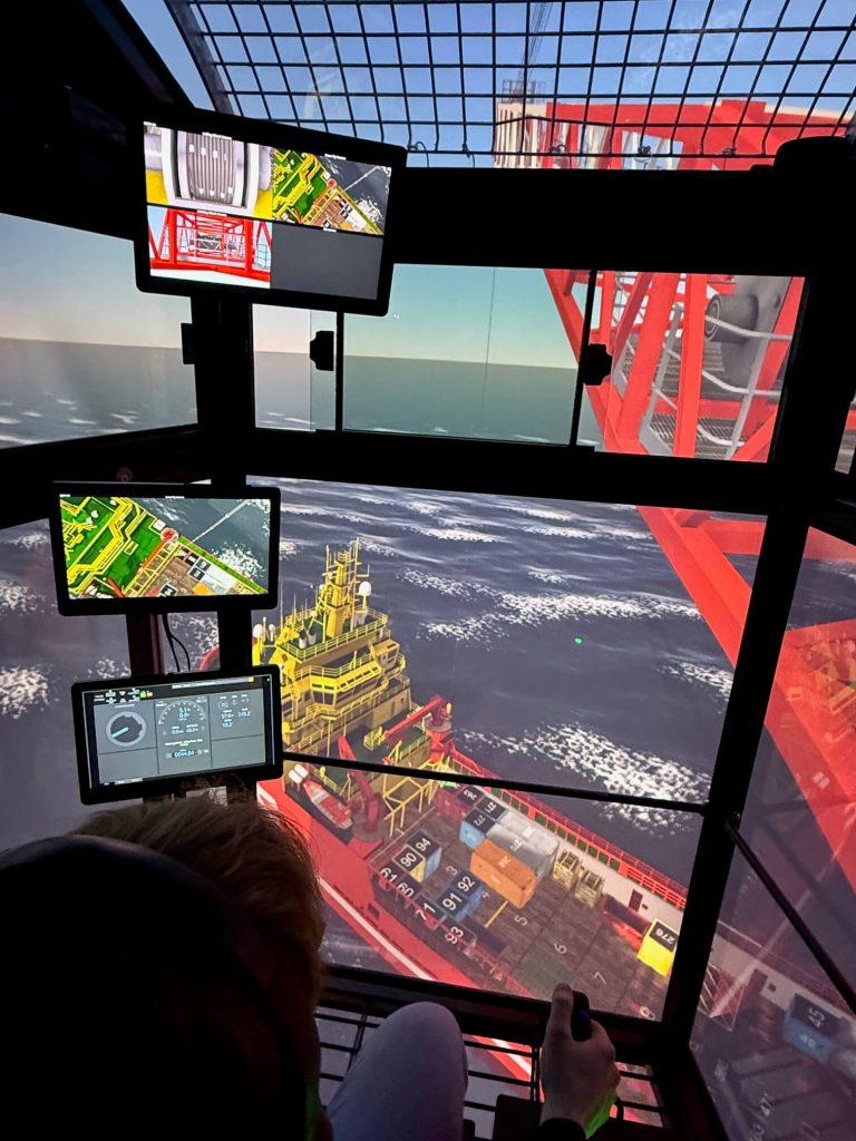 Crane simulator at Kompetansebedriften